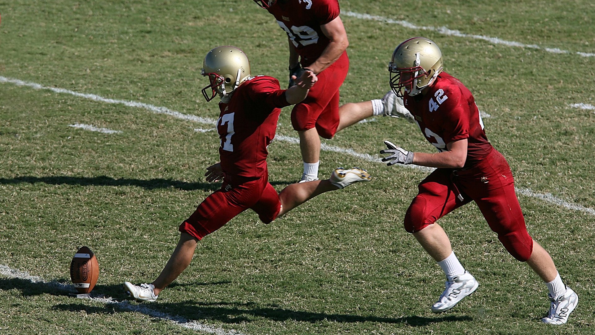 杜兰特带火箭小弟逛街！与名宿交换球衣多项数据联盟第一体现价值